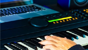 福岡で音楽・サウンド制作のことならジーアングル福岡まで