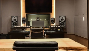 福岡でオンライン収録、遠隔音声収録のことならジーアングル福岡まで